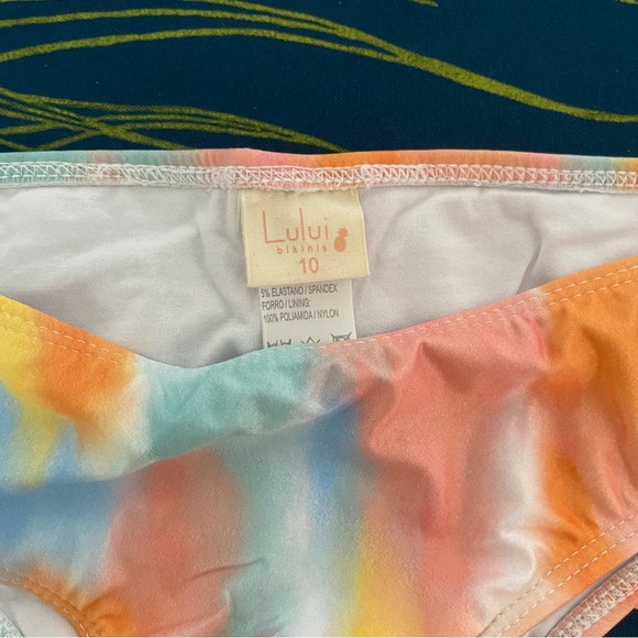 Lului Children's Kailua Print Bikini - Picture 9 of 10